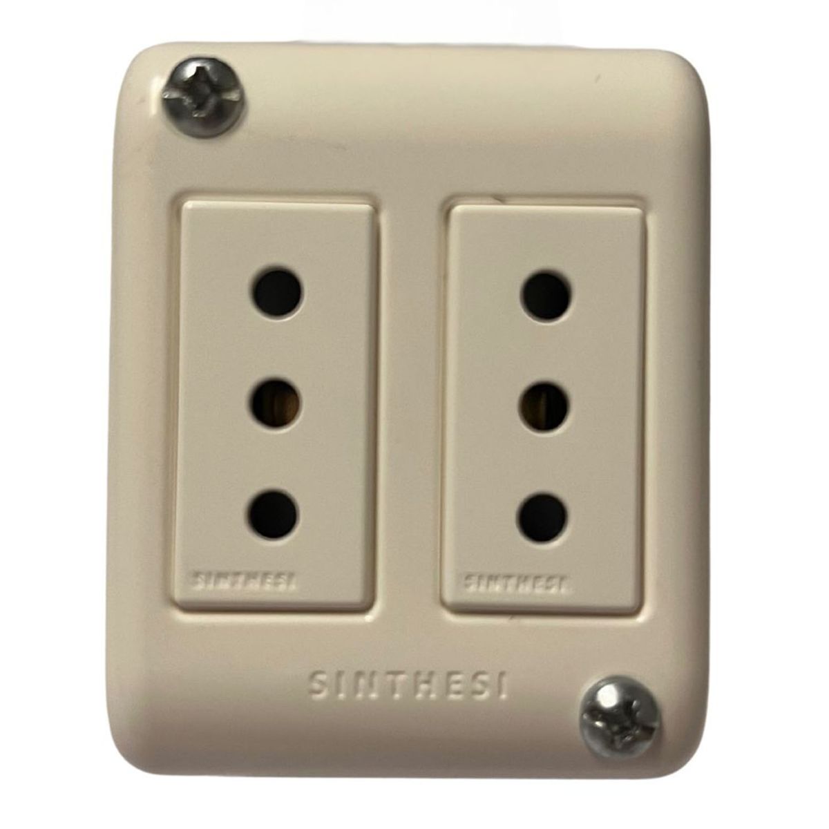 SINTHESI - Casquete tomacorriente 10a doble armado S17 blanco