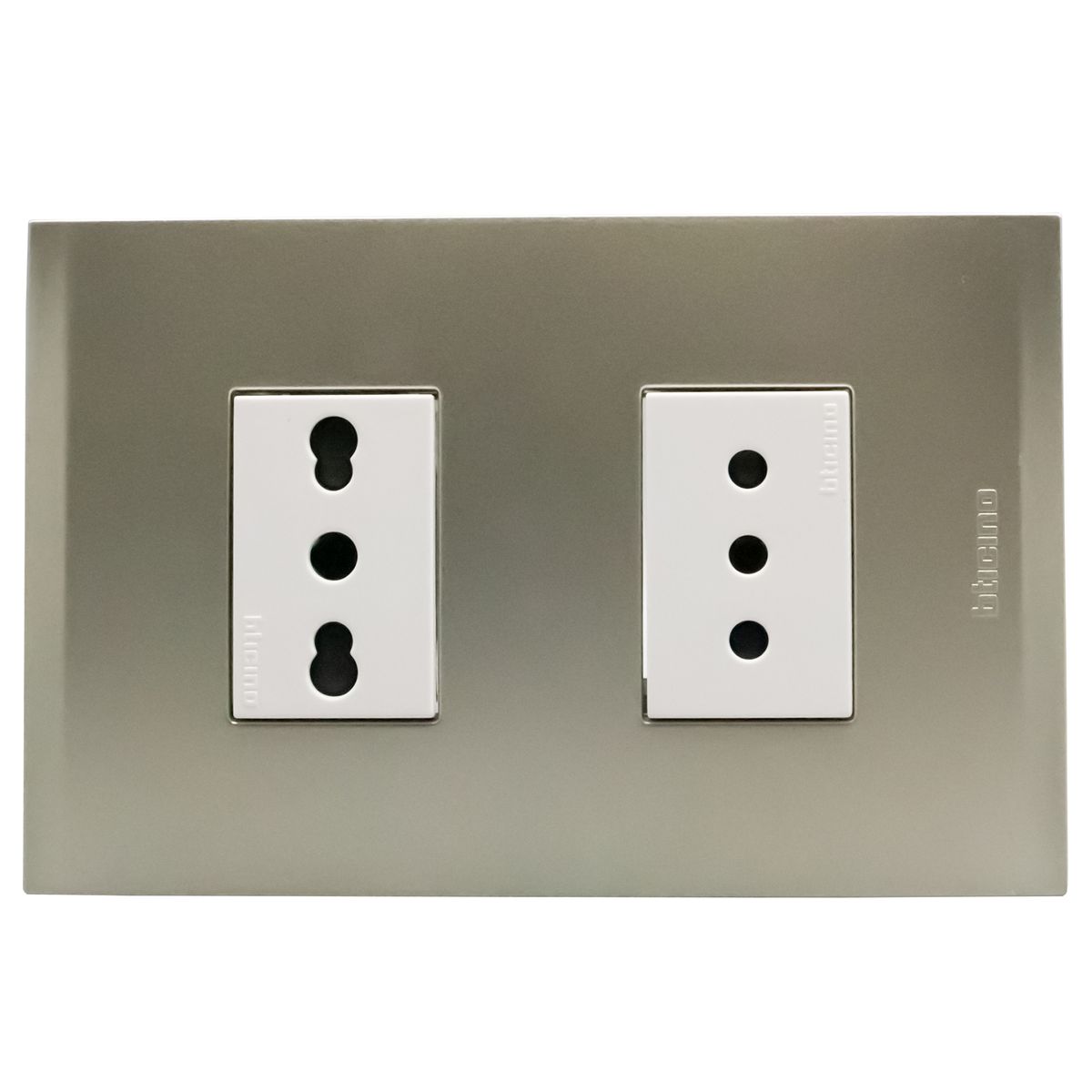 BTICINO - Enchufe armado 10A + 10/16A Terra Nobile