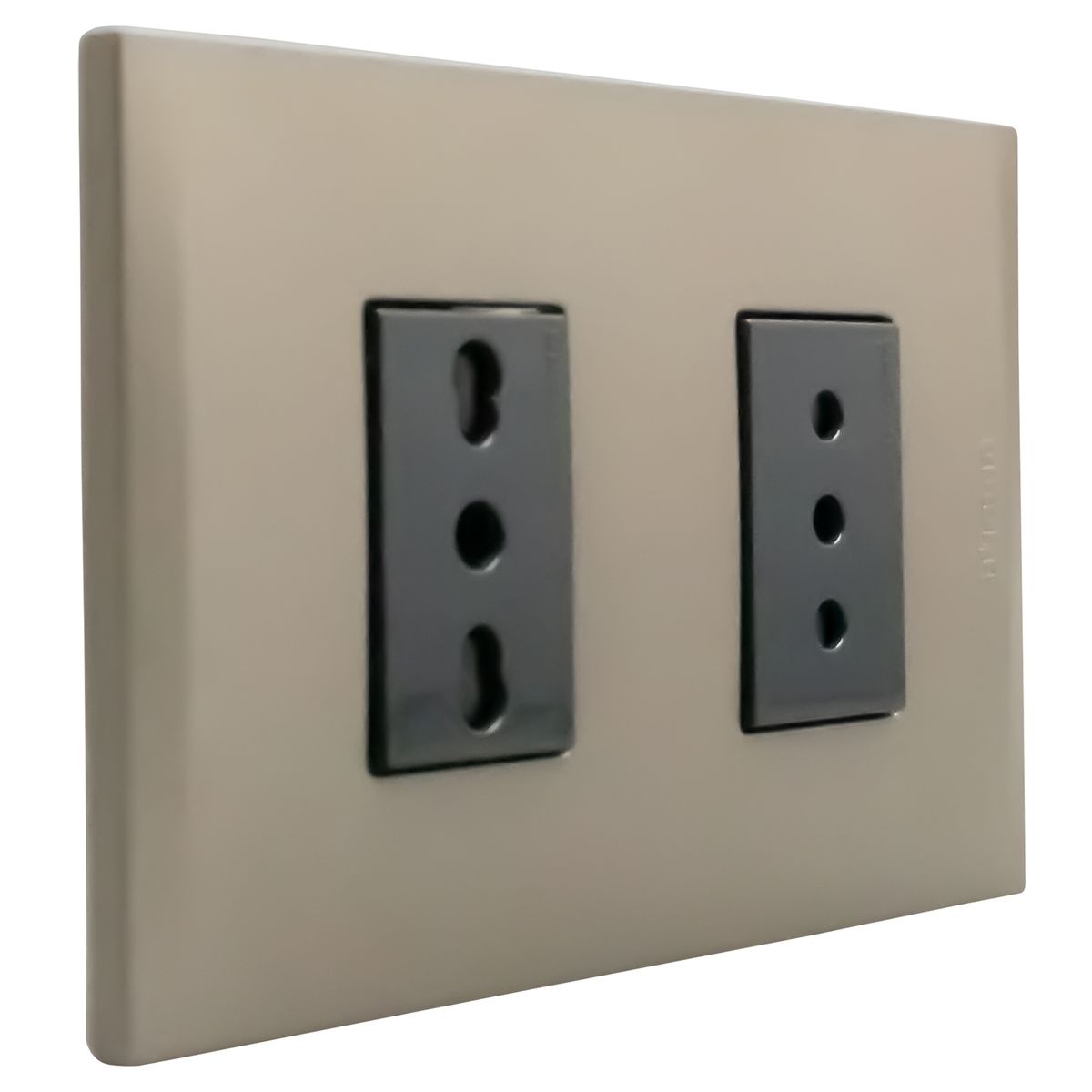 BTICINO - Enchufe armado 10A + 10/16A Perla Nobile