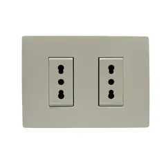 SINTHESI - Enchufe doble 10/16A armado S32 blanco