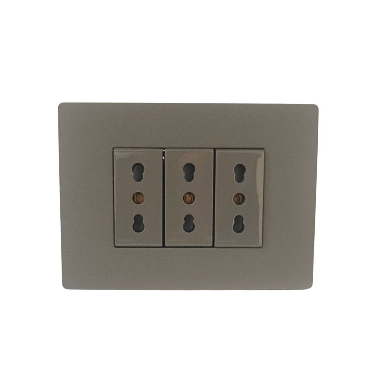 SINTHESI - Enchufe triple 10/16A armado S32 grey