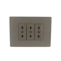 SINTHESI - Enchufe triple 10/16A armado S32 grey