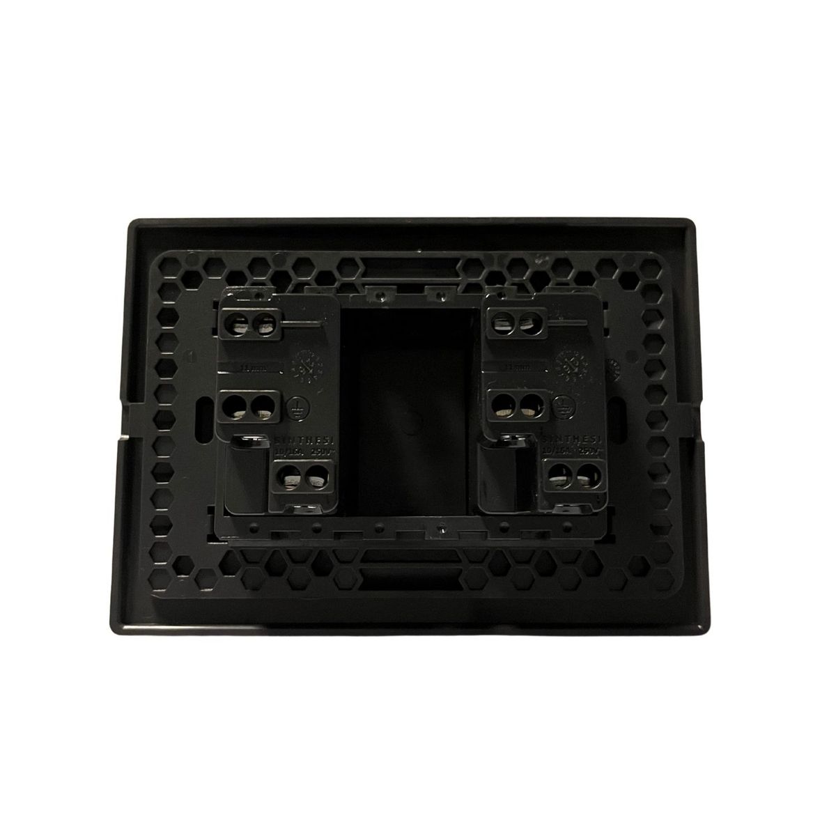 SINTHESI - Enchufe doble 10A + 10/16A armado S33 noir