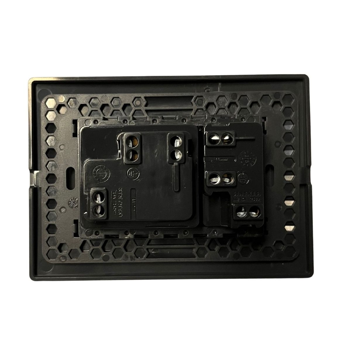 SINTHESI - Enchufe schuko 16A armado S33 noir