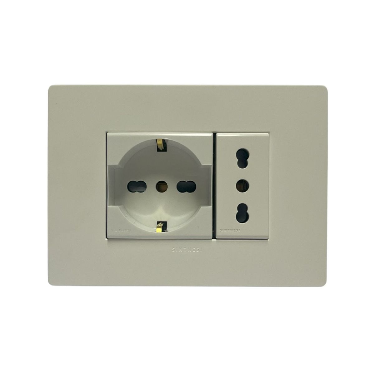 SINTHESI - Enchufe schuko 10/16A armado S32 blanco