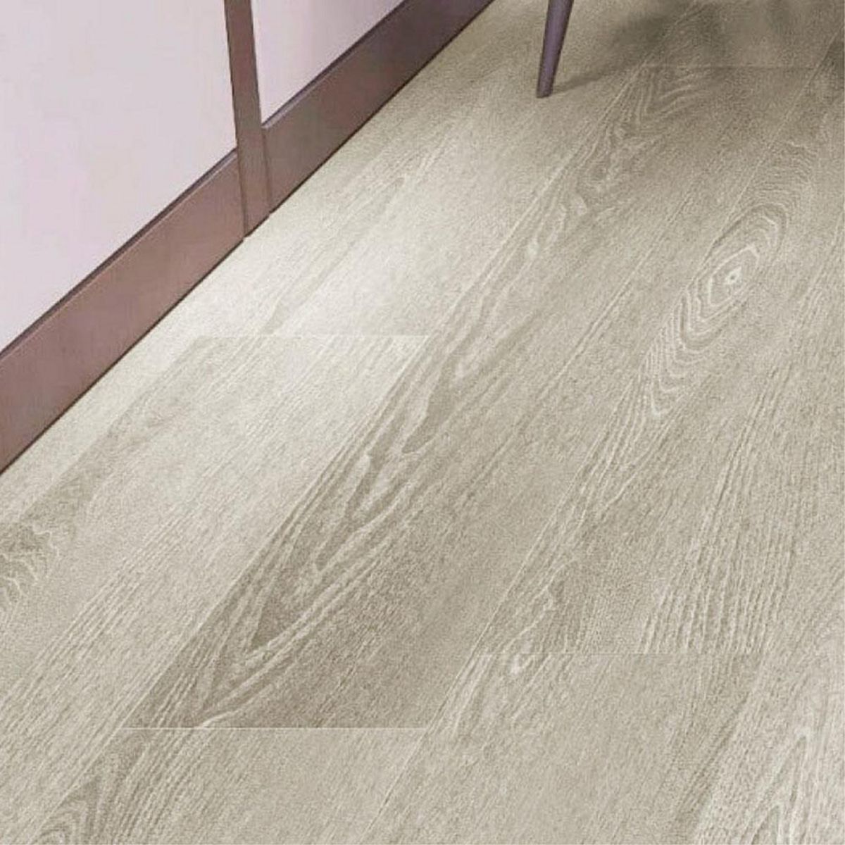 STRETTO - Piso Vinilico 0.5 mm 18x122 cm SPC Nórdico Ceniza 2.2 m2