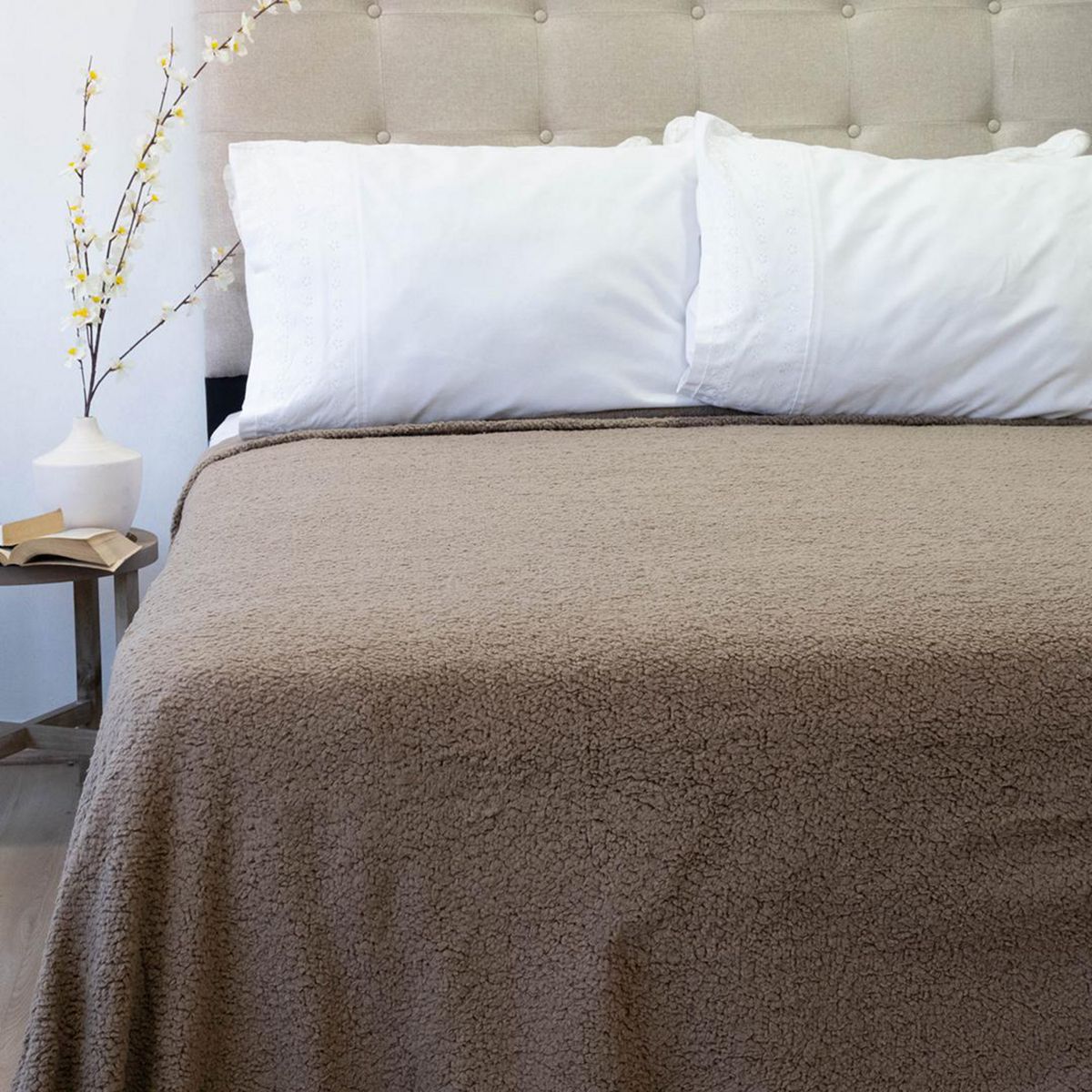 DORAL - Frazada Deluxe King Café