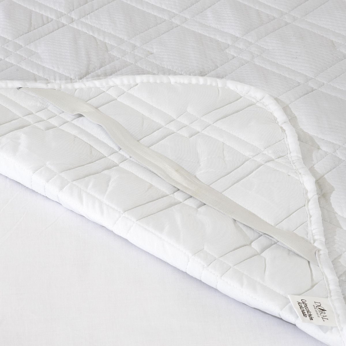 DORAL - Cubrecolchón 1.5 plazas Blanco