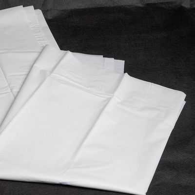 Imagen 2 del producto Forro Cortina Baño Blanco 180x180cm con Iman