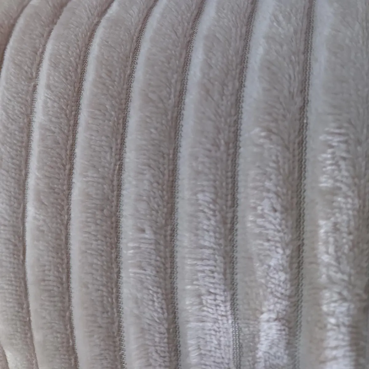 ILLUSIONS - Manta Flannel Especial Rosa