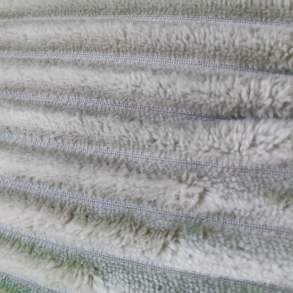 ILLUSIONS - Manta Flannel Especial Olivo