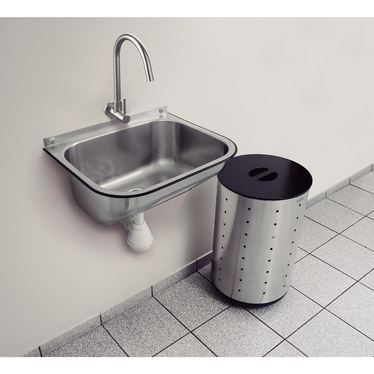 TRAMONTINA - Lavarropa de Pared Forma Rectangular Acero Inoxidable 47x29x22.5 cm Gris