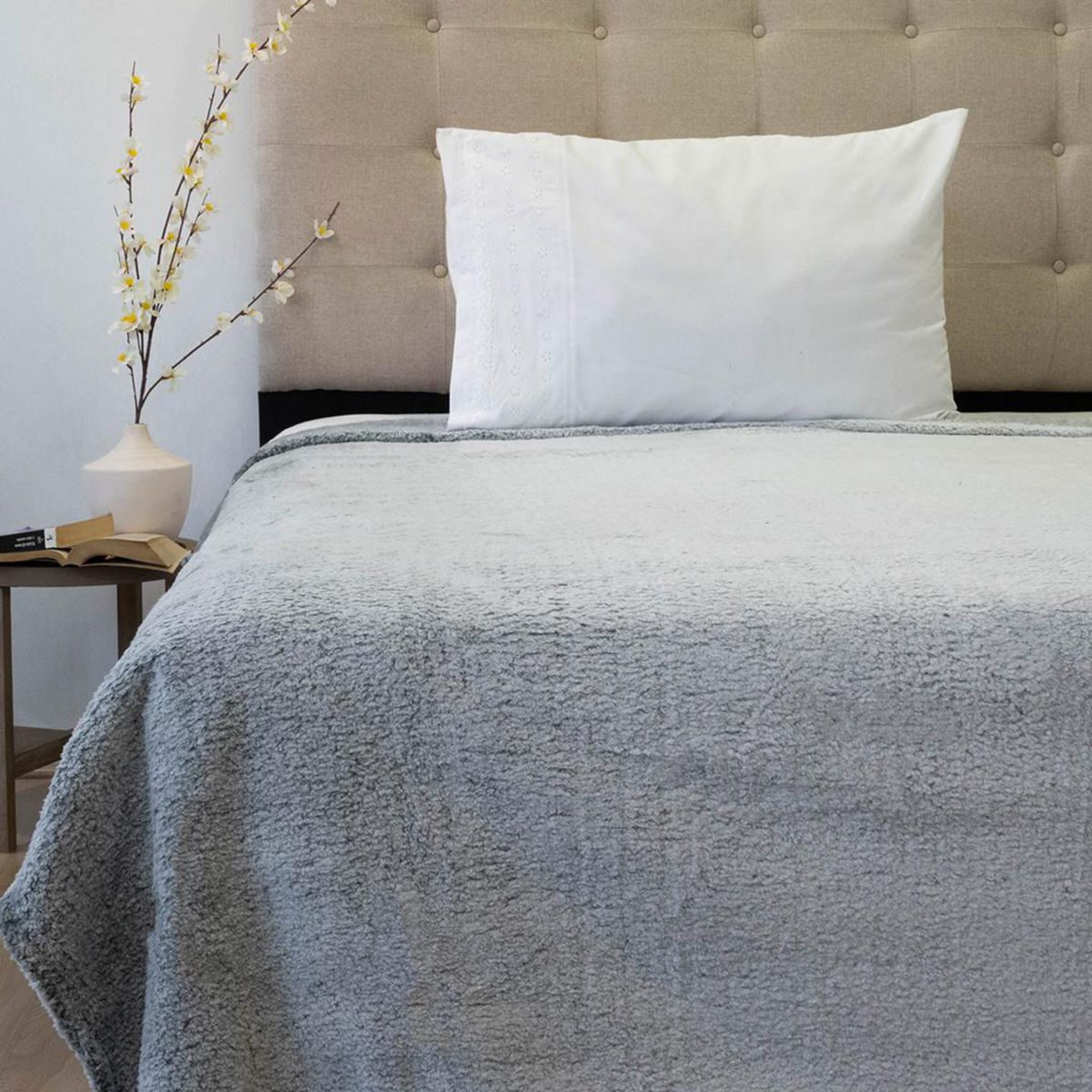 DORAL - Frazada Chiporro Two Tones Deluxe 1.5 plazas Gris Claro