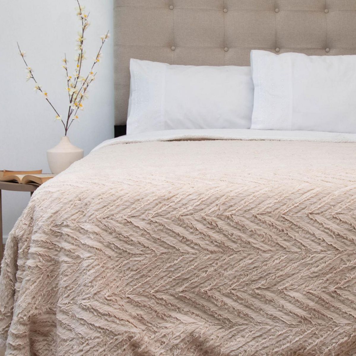 DORAL - Frazada Deluxe 2 plazas Beige