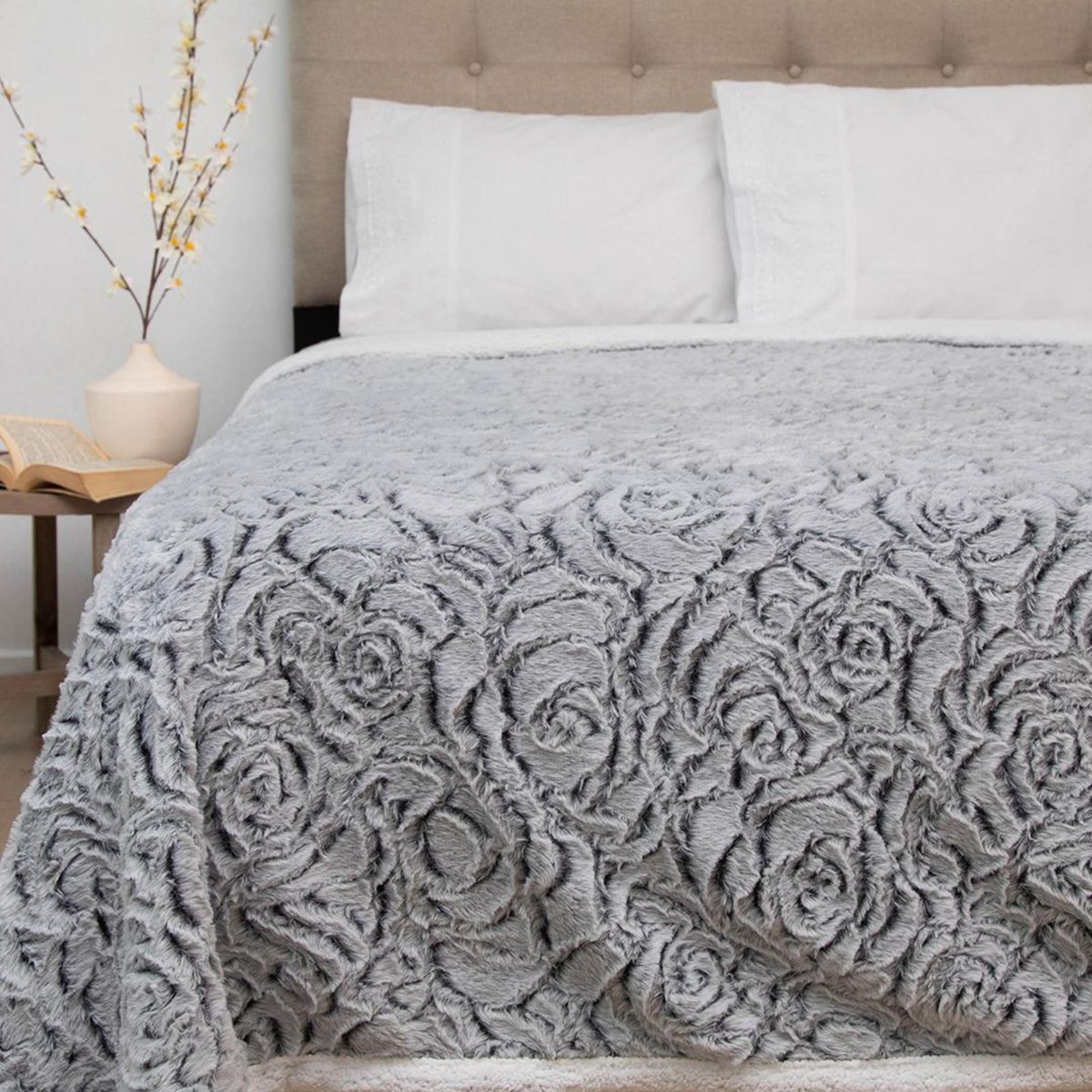 DORAL - Frazada Deluxe King Gris Jaspeado