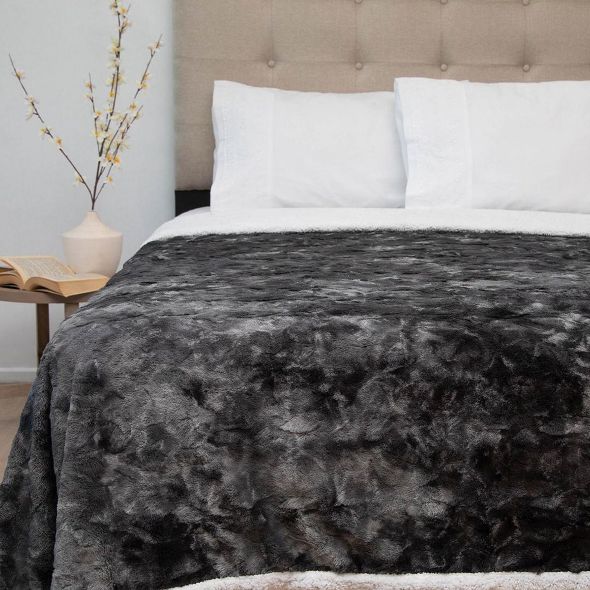 DORAL - Frazada Deluxe King Gris Oscuro