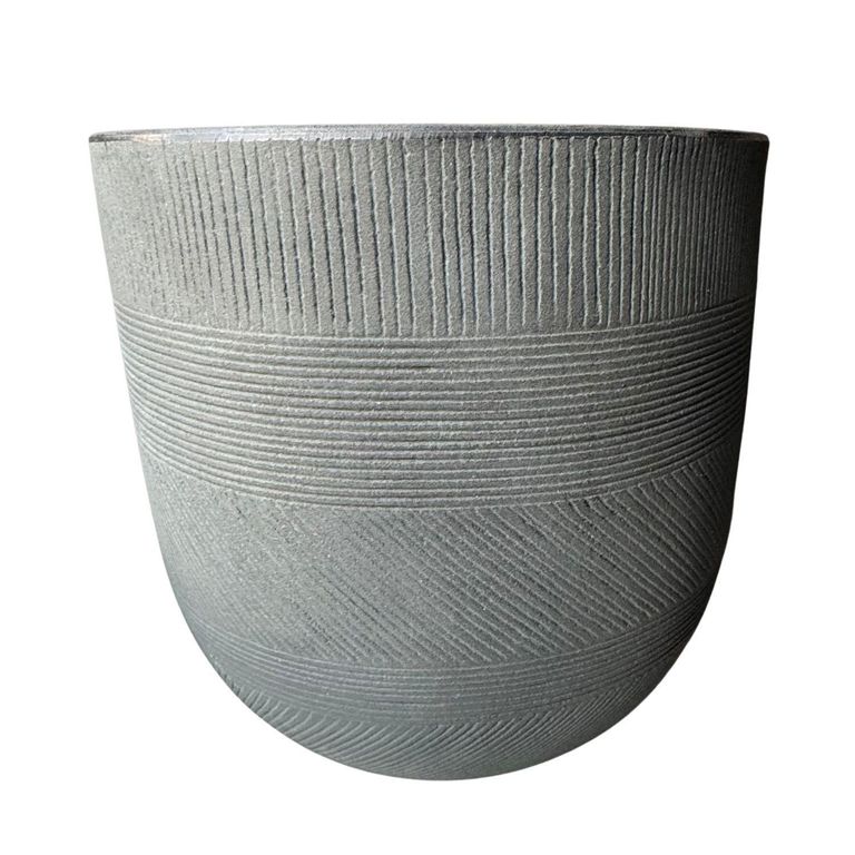 Macetero Grande de Polietileno 40.6x35.6 cm Plata