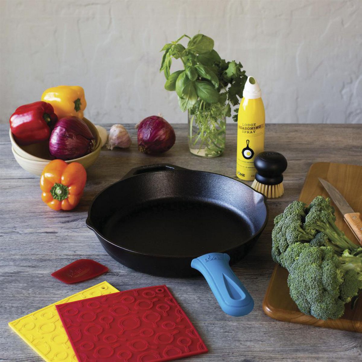 LODGE - Mango Deluxe Para Sartén Silicona Rojo