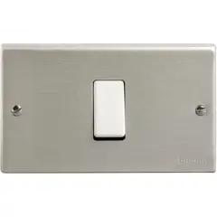 BTICINO - Interruptor Conmutador Armado (9/24) 16A Aluminio Oxidal