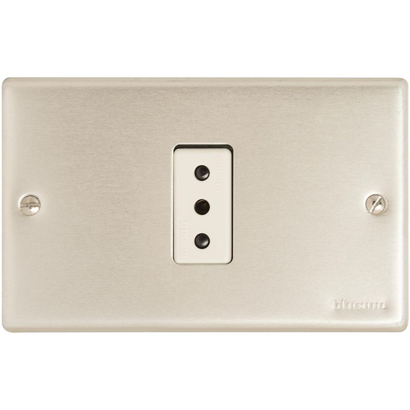 BTICINO - Tomacorriente Simple  Armado 10A Aluminio Oxidal
