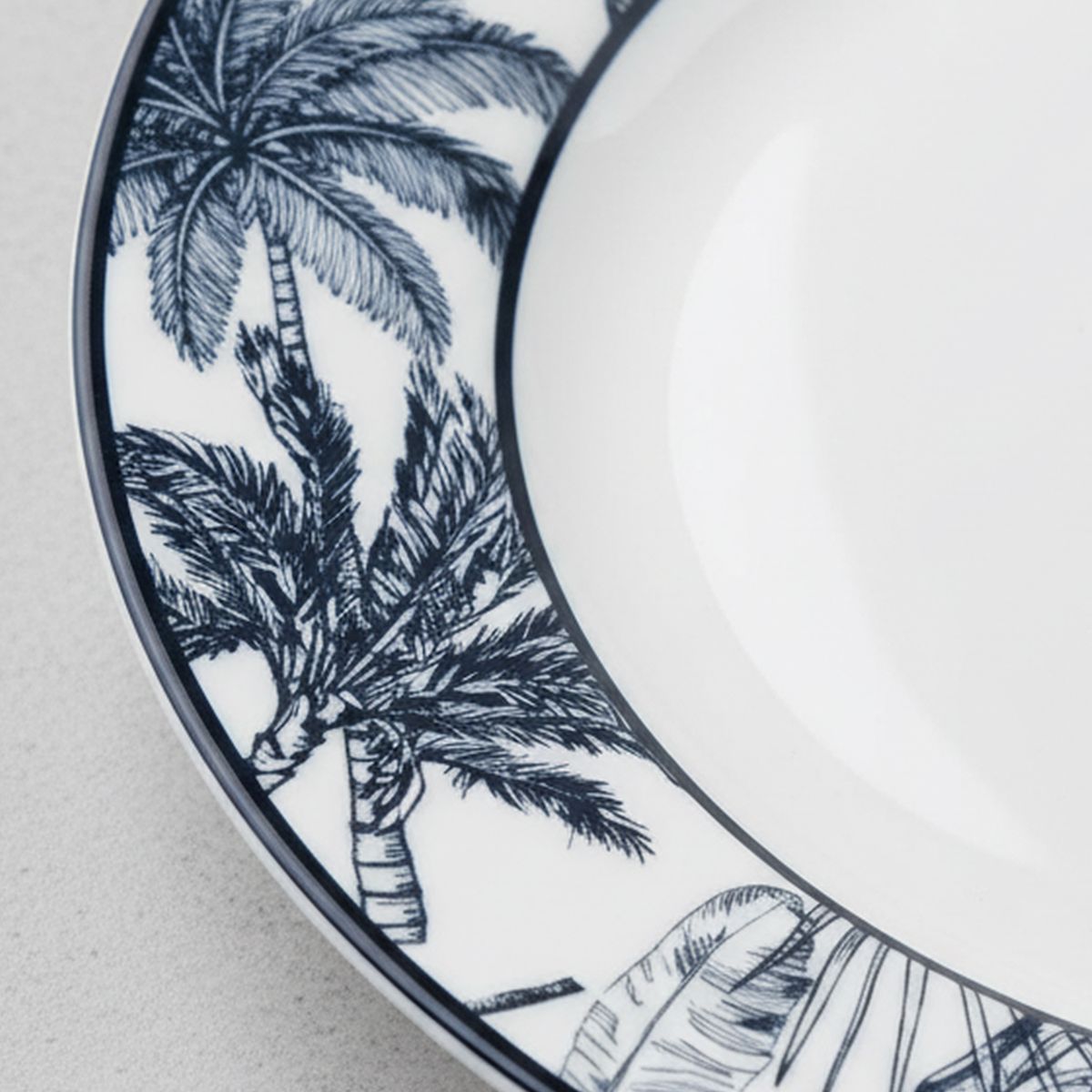 HALLEN - Plato 26.5 cm Porcelana Palmera Blanco