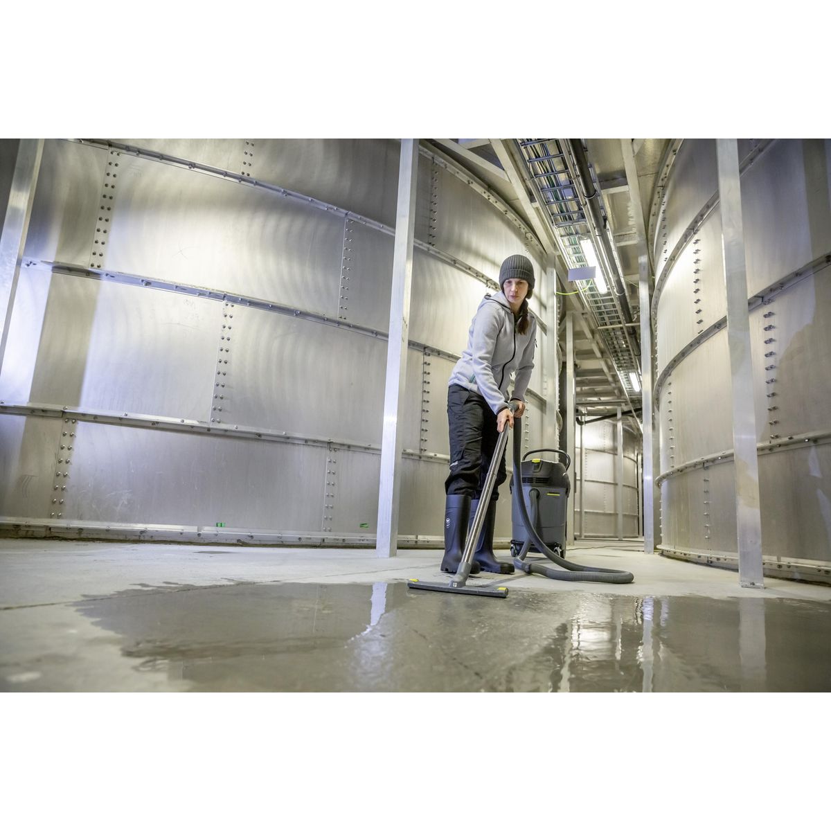 KARCHER - Aspiradora 2760 W 65 Litros NT65/2