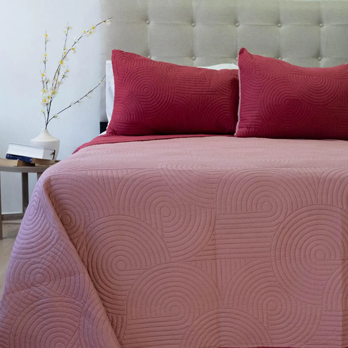 DORAL - Quilt 2 plazas BICOLOR CEREZA-ROSA 