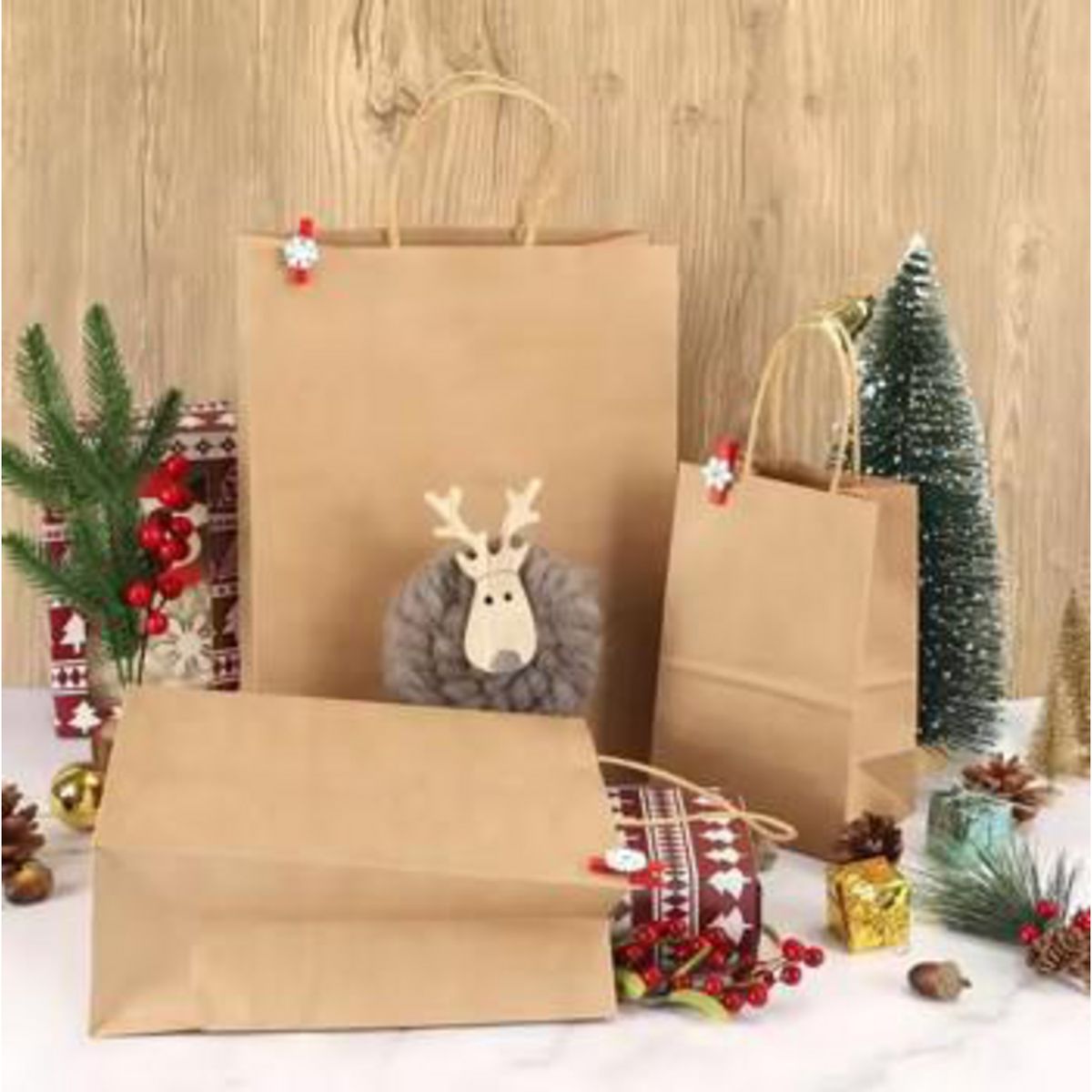 GENERICO - Bolsa Kraft 30x12x31 cm 50 unidades