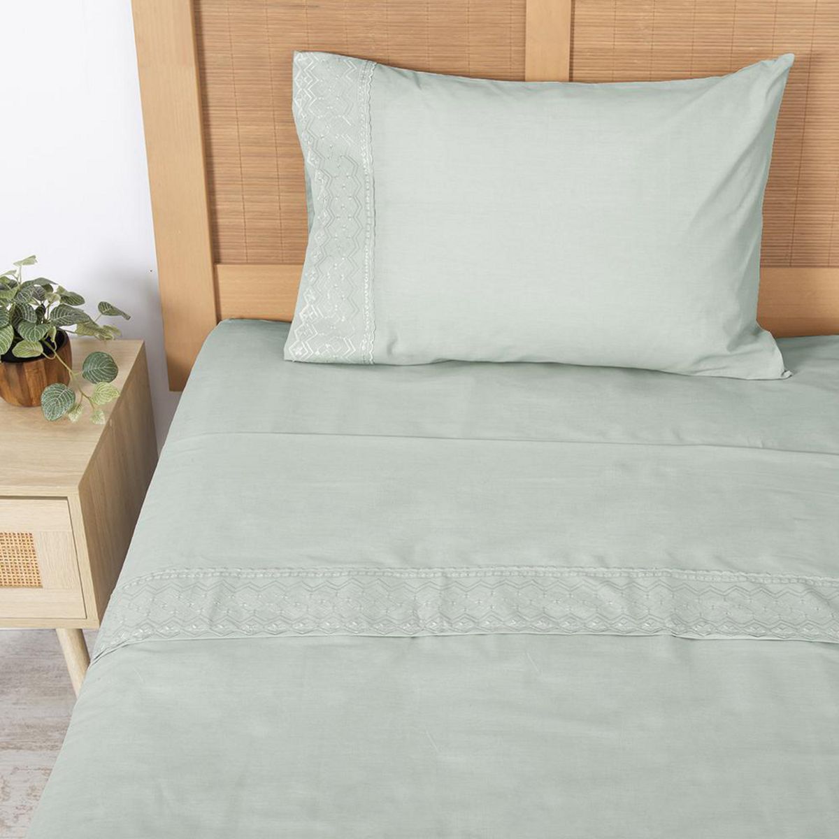 MASHINI - Sabana Liso 1.5 plazas 144 Hilos Verde