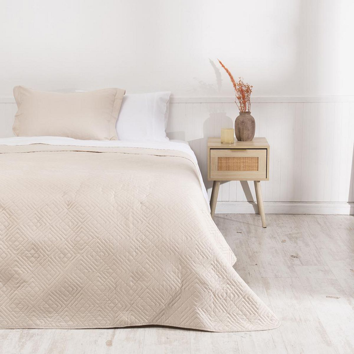 MASHINI - Quilt 1.5 plazas Liso Arena 