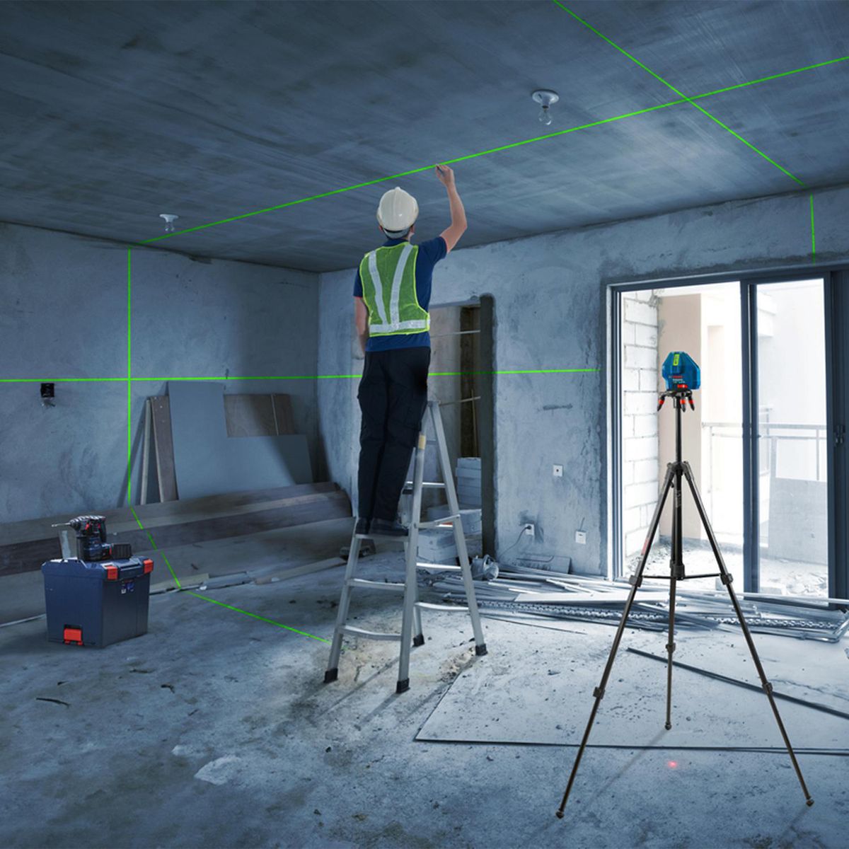 BOSCH - Nivel Láser de Líneas Verdes Bosch GLL 50-15 XG con base