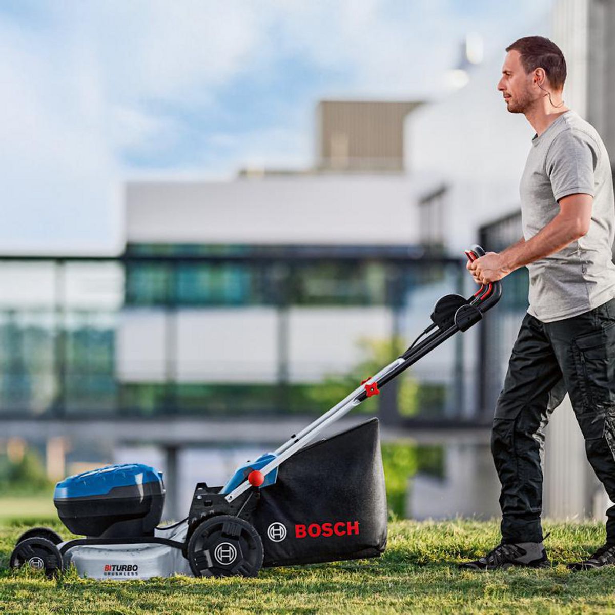 BOSCH - Cortadora pasto gra 18 V 2-46 + accesorios - no incluye baterías