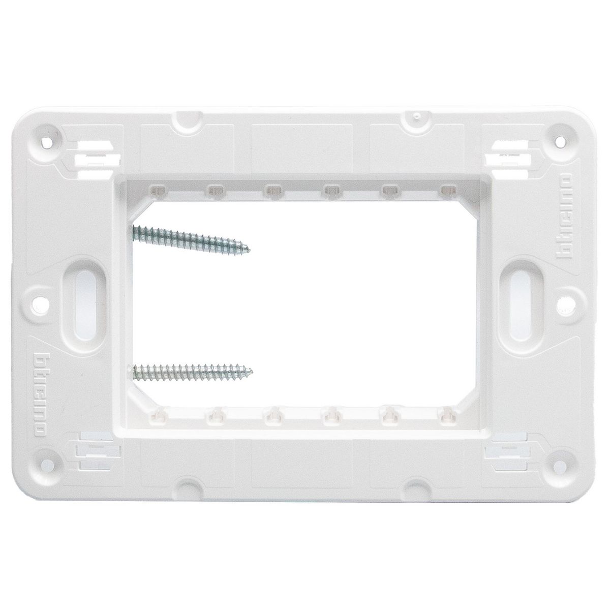 BTICINO - Soporte 3 Modulos Semi Armado Blanco Matixgo