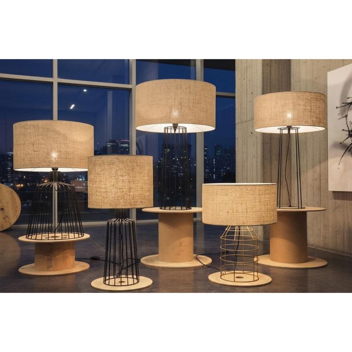 CONCEPT - Lampara mesa Negro 18x57 cm