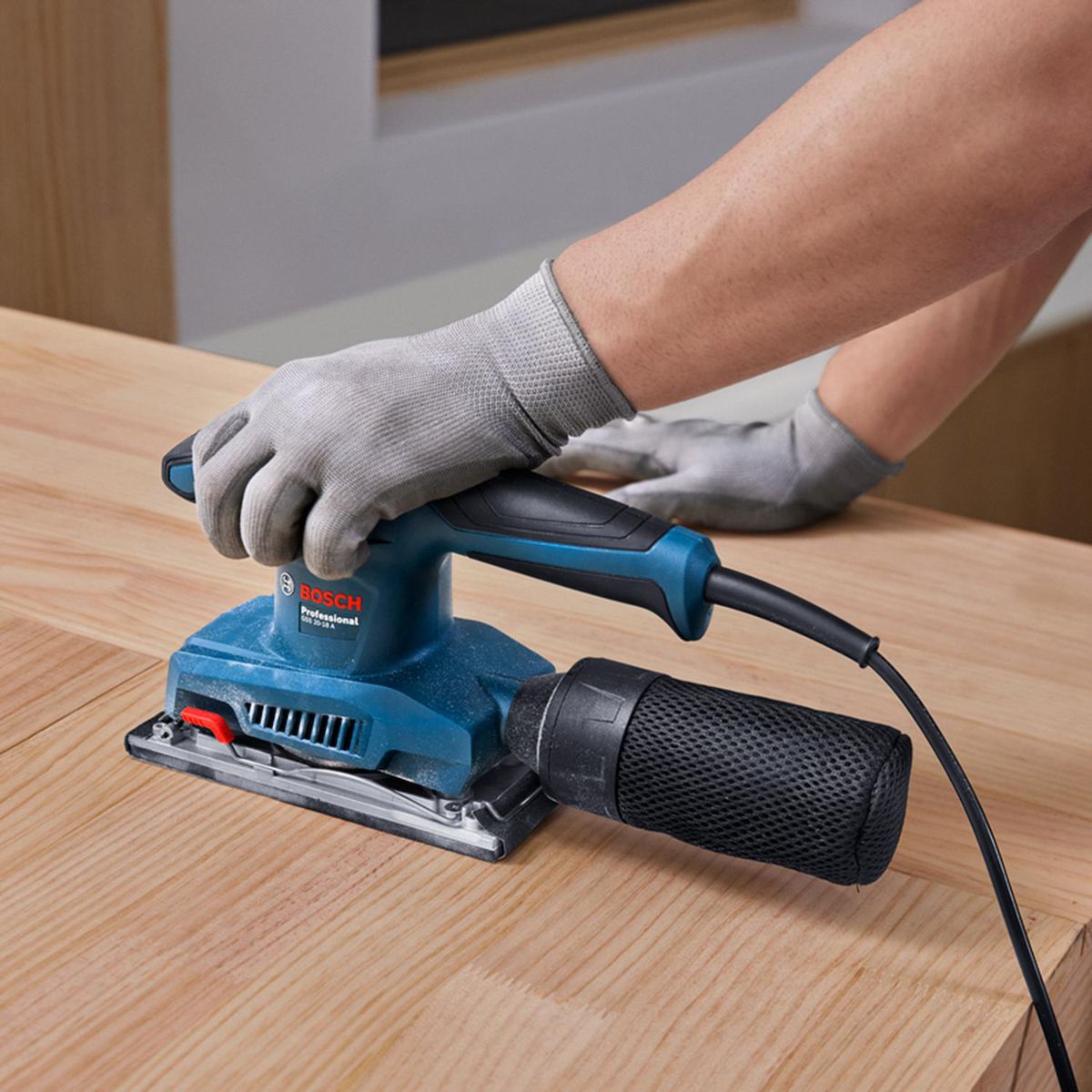 BOSCH - Lijadora orbital 20-18 A 200W