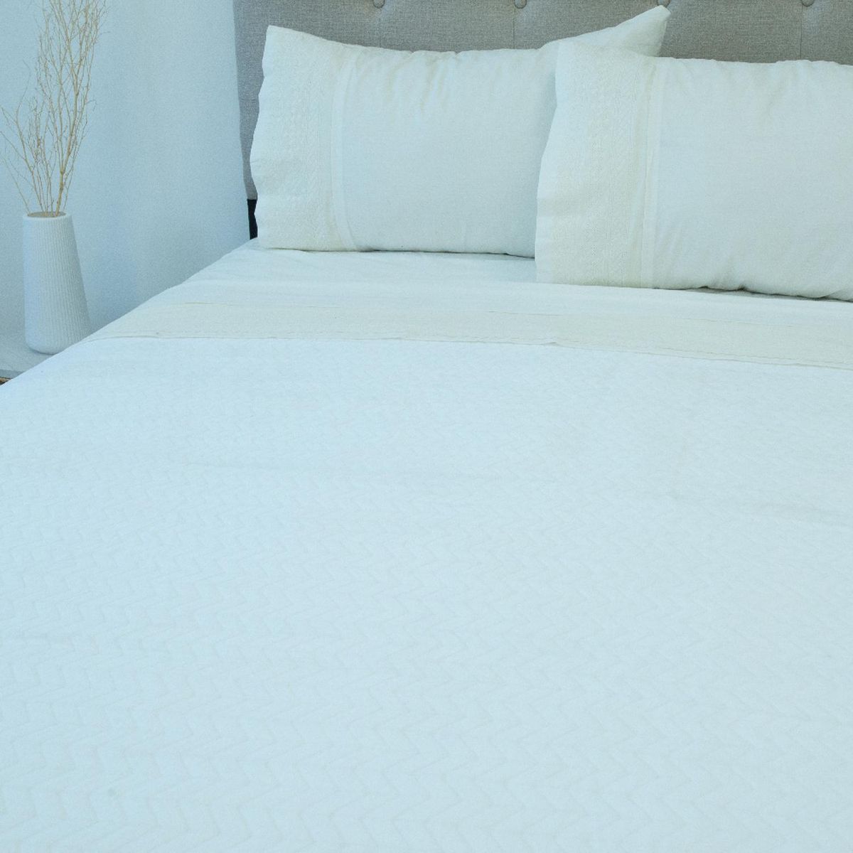 Frazada Flannel Outboss 2 plazas Diseños, marca DORAL - Foto 2