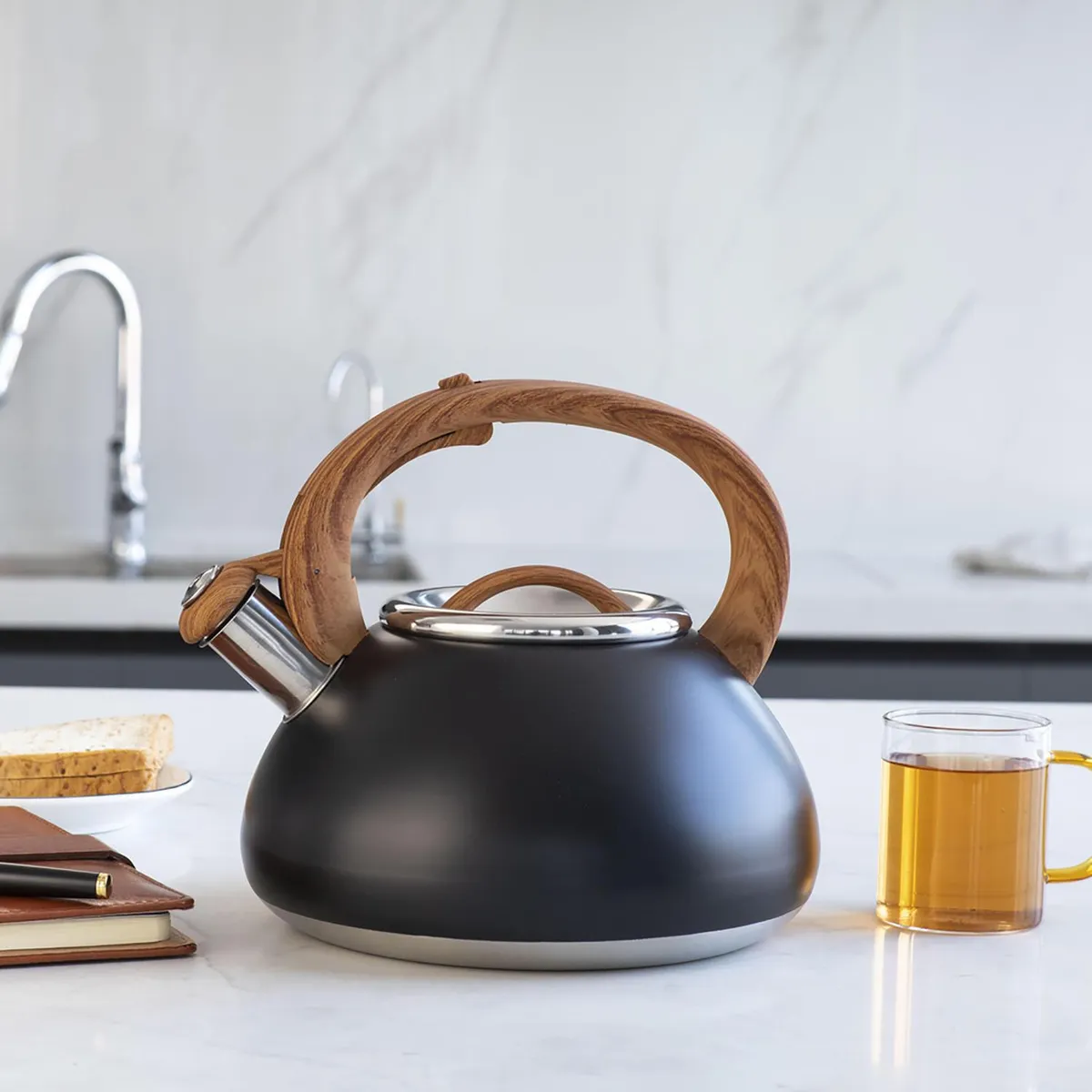 JUST HOME COLLECTION - Tetera con Mango Madera 3 l Acero Inoxidable Negro