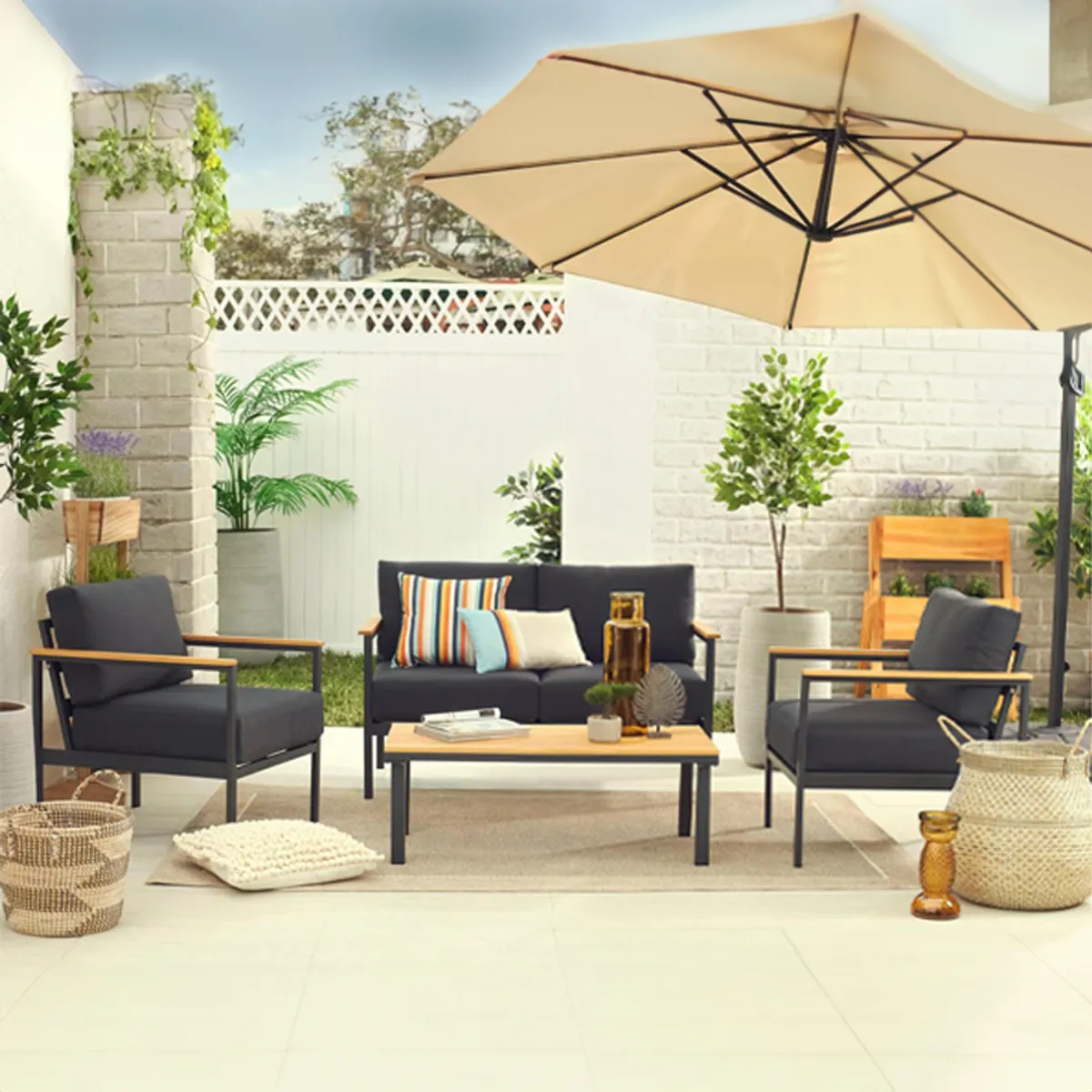JUST HOME COLLECTION - Juego de Living de Terraza Toscana 4 Personas Negro; Madera