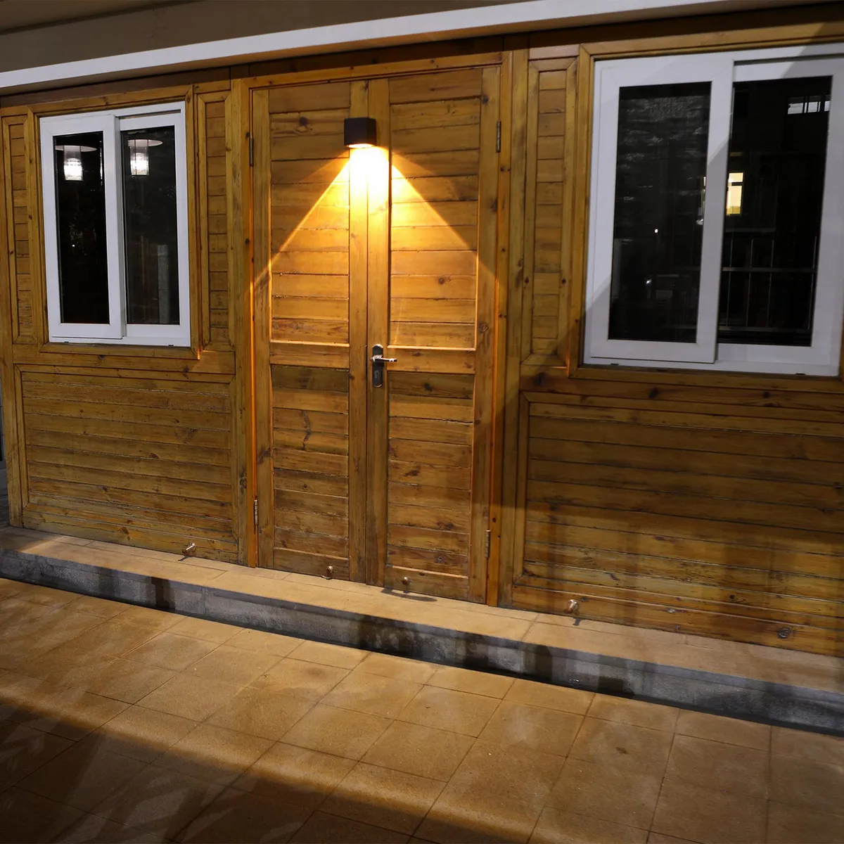 JUST HOME COLLECTION - Apliqué Exterior Solar Led 0,9 W IP44 Luz Cálida