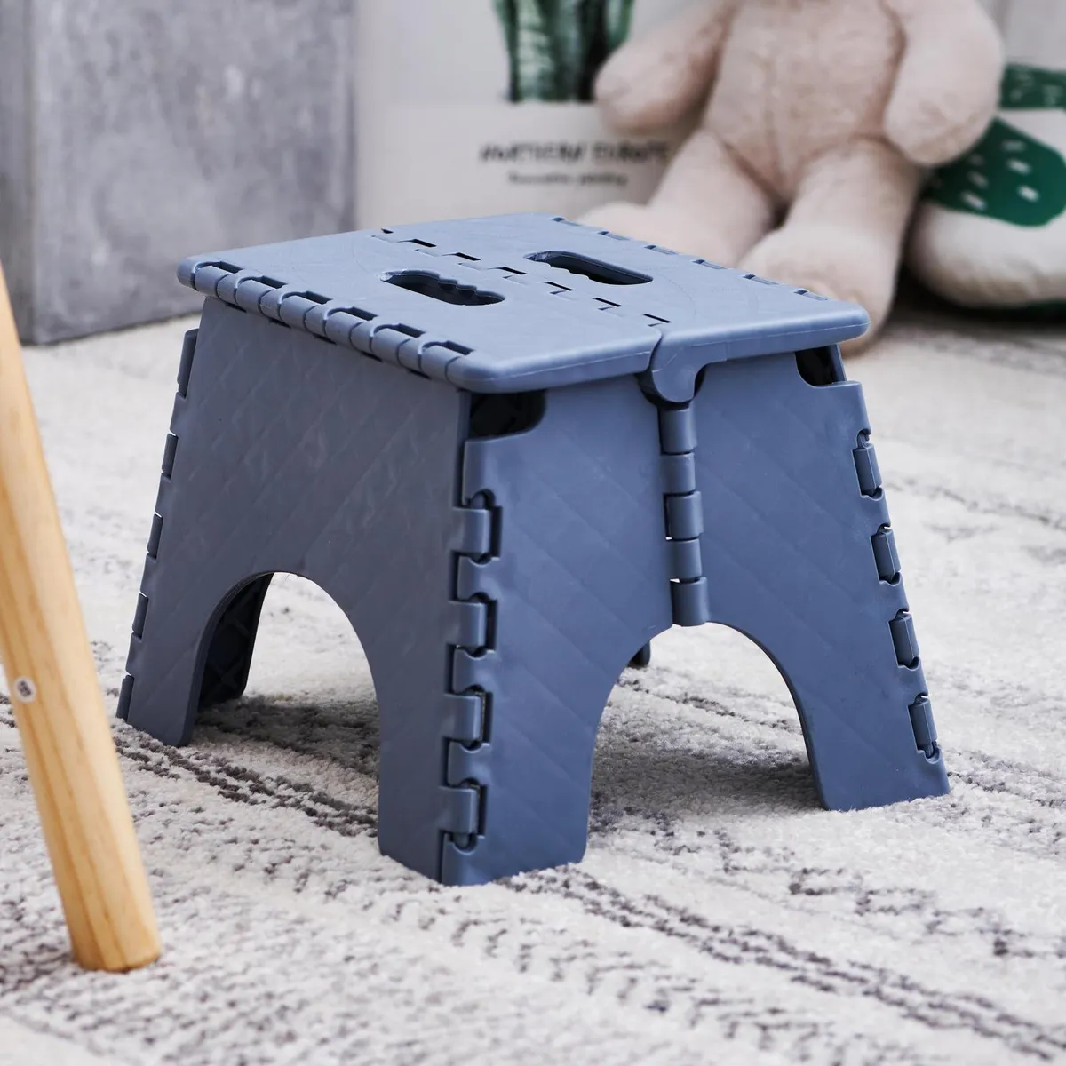 JUST HOME COLLECTION - Piso Alzador Plegable Azul 24.5x30.5x21.5 cm