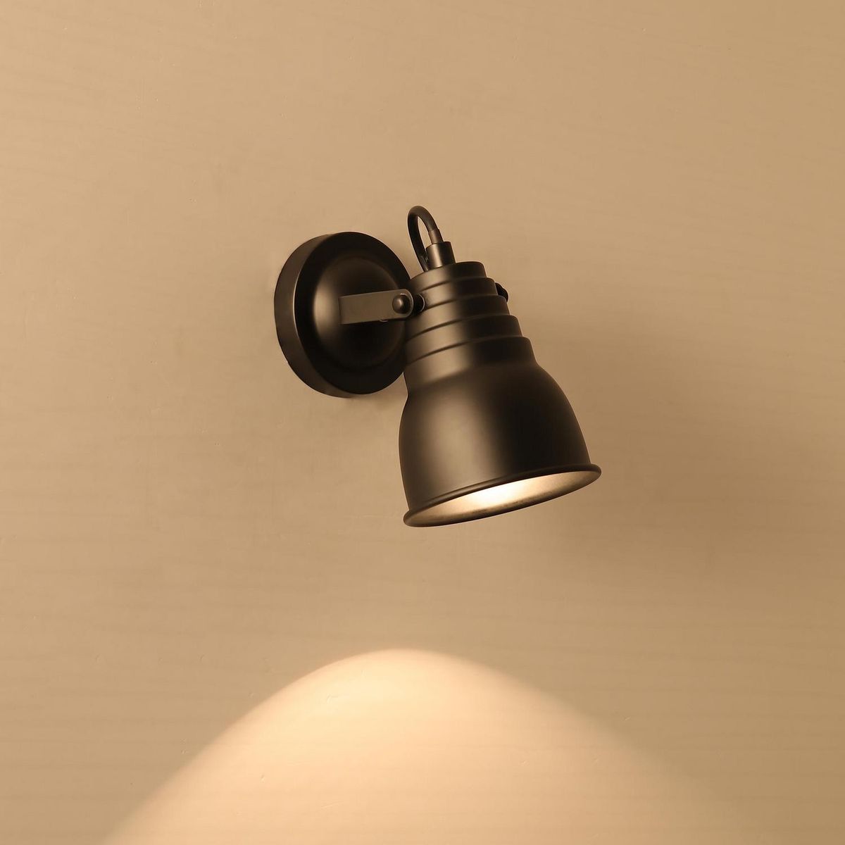 JUST HOME COLLECTION - Apliqué Industrial Metal Negro