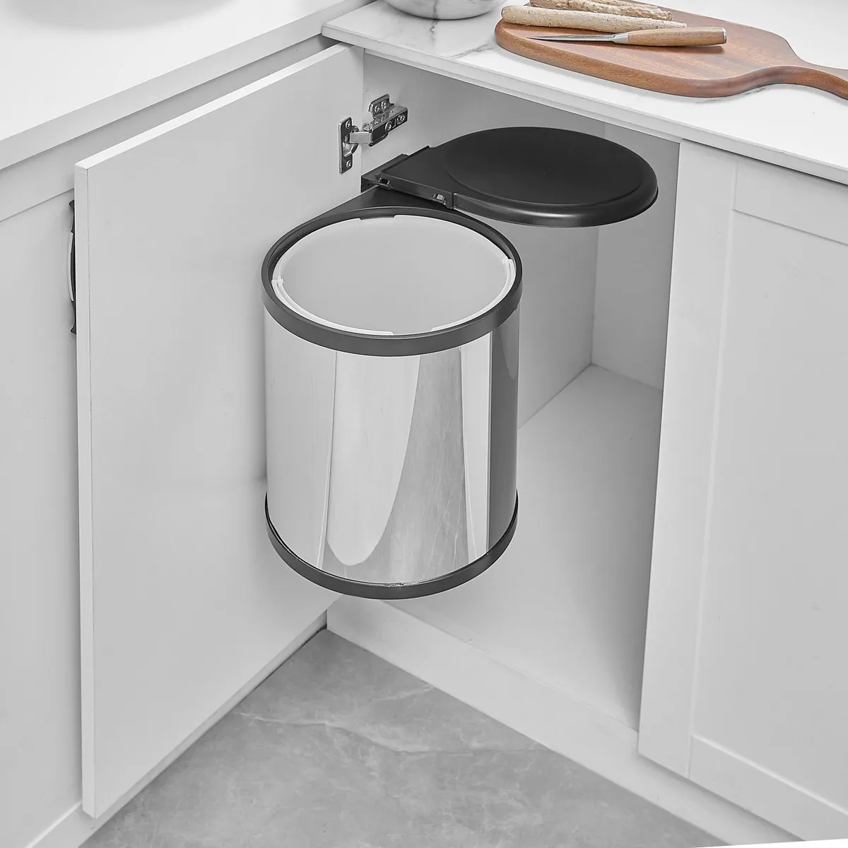 JUST HOME COLLECTION - Basurero Colgante 9 Litros Metal Plateado