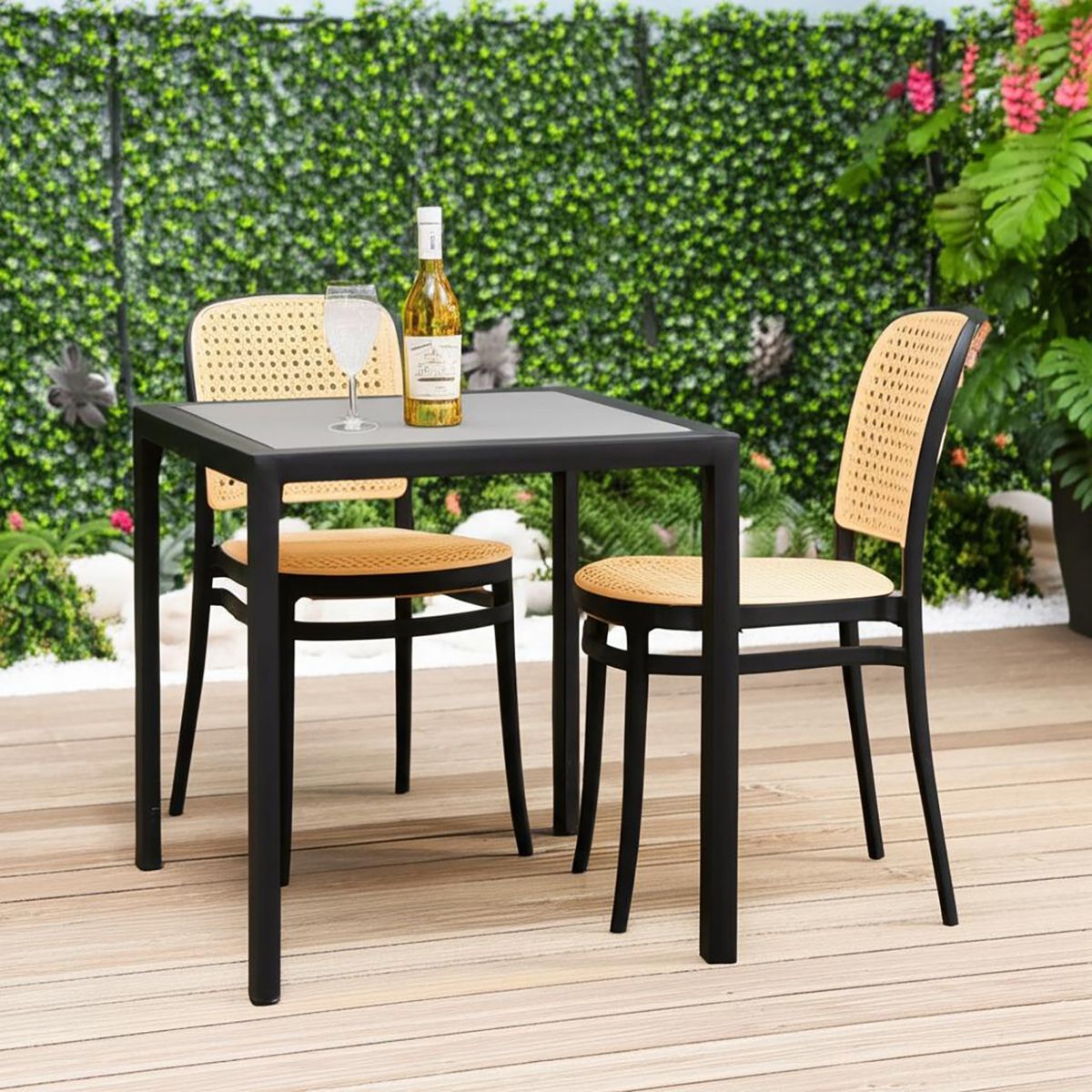 JUST HOME COLLECTION - Silla plástica terraza beige/negra