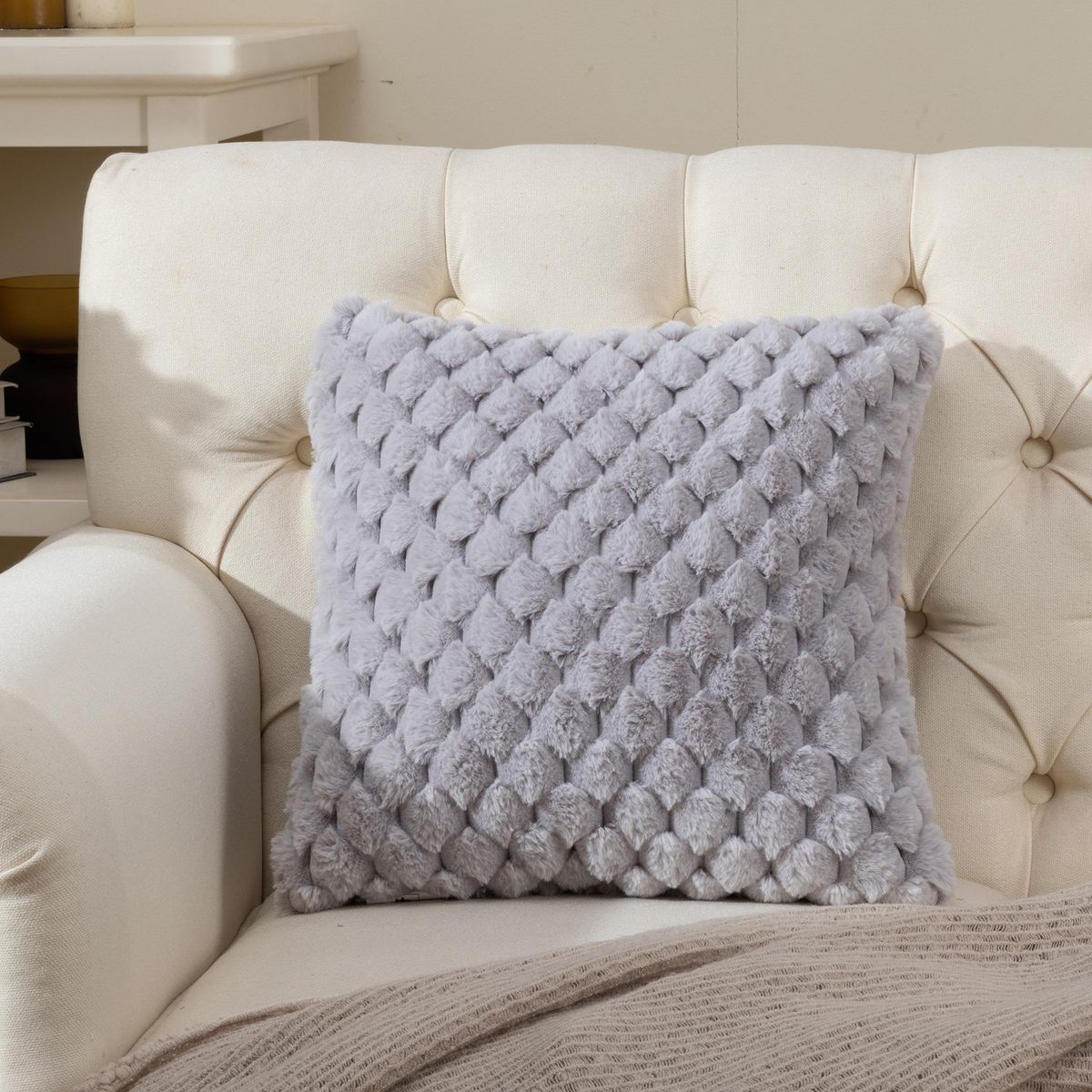 JUST HOME COLLECTION - Cojín flores 45x45 cm gris