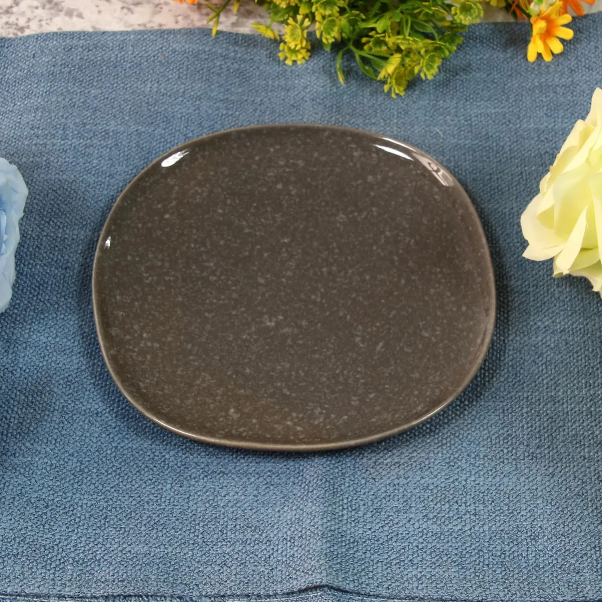 JUST HOME COLLECTION - Plato 20 cm cuba marrón