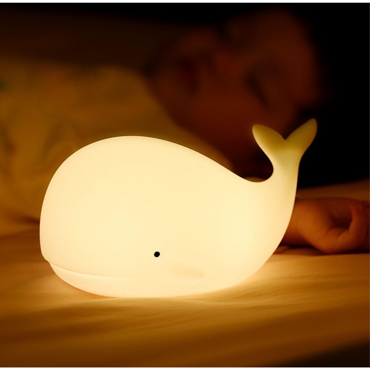 JUST HOME COLLECTION - Lámpara Led Ballena Espantacuco Blanco 11.2x9.8 cm