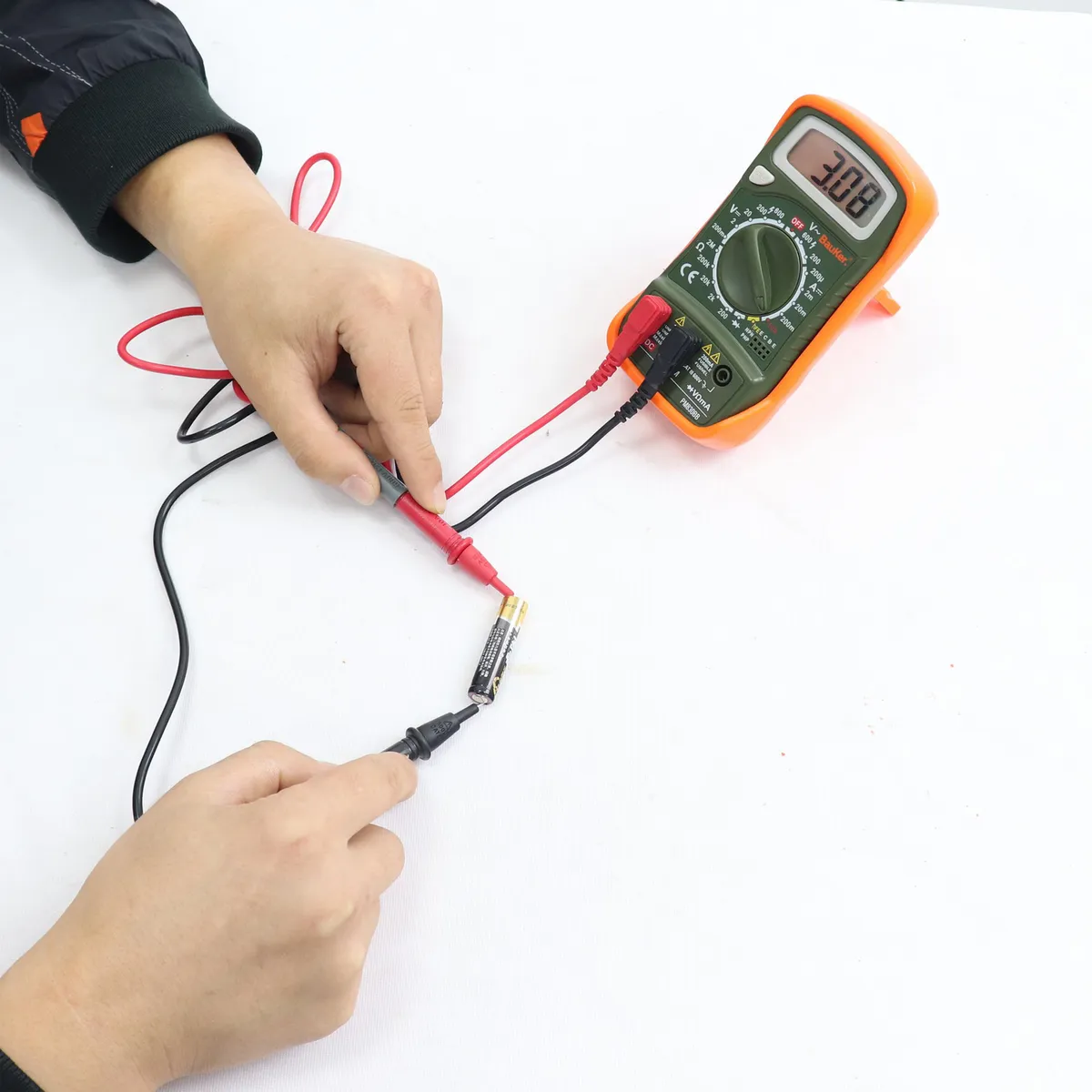 BAUKER - Multimetro digital