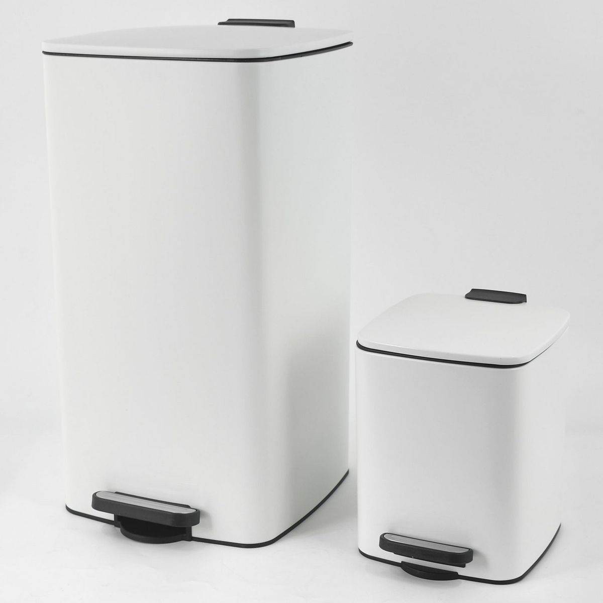 JUST HOME COLLECTION - Set Basureros Metálicos 30 L/5 L Blanco