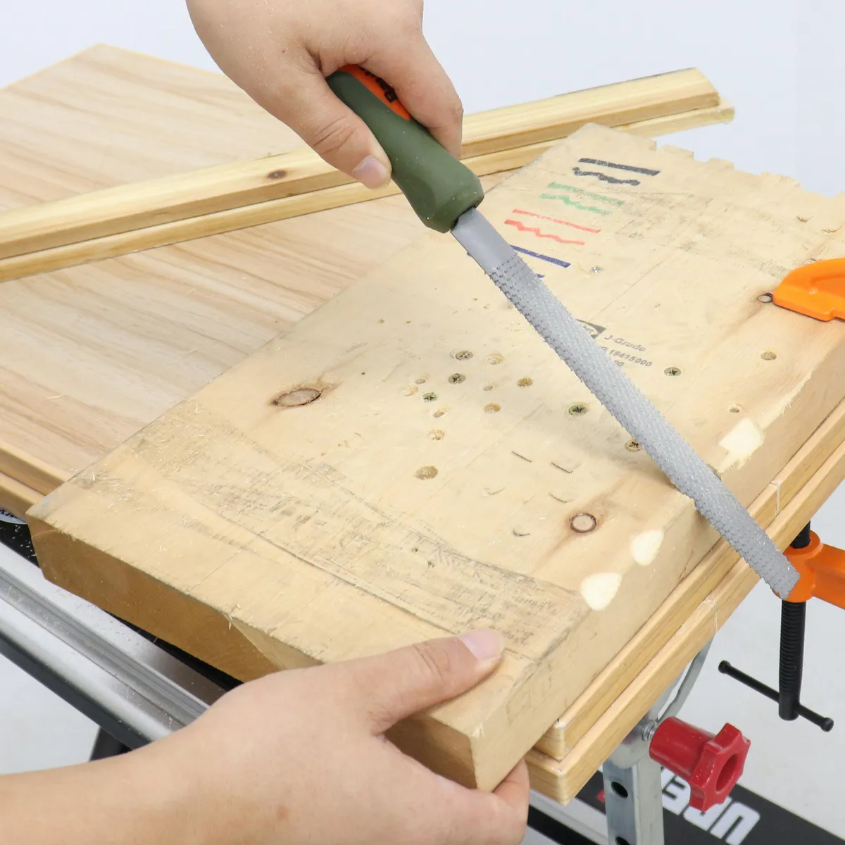 BAUKER - Escofina media caña 8" acero