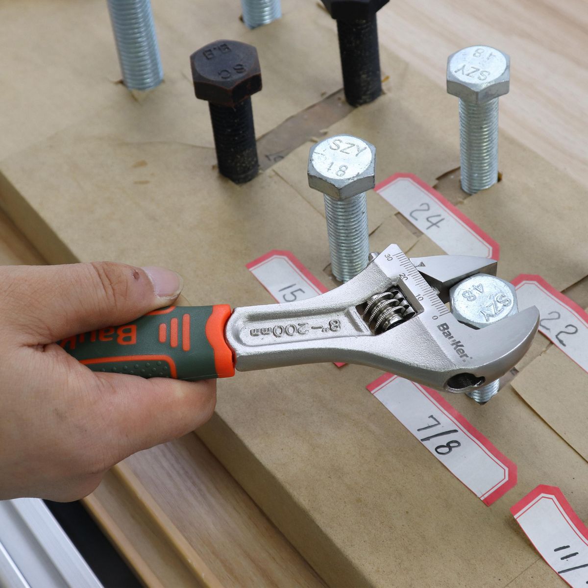 BAUKER - Llave Francesa/Ajustable 8" Acero